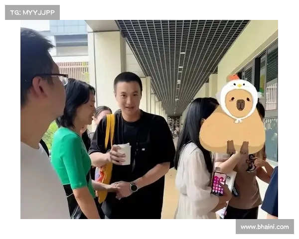 朱丹的老公周一围:拿娃娃时的表情与演技让人惊叹不已(朱丹男友周一围资料) 朱丹的老公周一围:拿娃娃时的表情与演技让人惊叹不已(朱丹男友周一围资料)