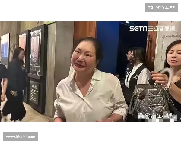 突发!昆明母女坠楼身亡,知情人揭示悲剧根源,家属泪诉无奈 突发!昆明母女坠楼身亡,知情人揭示悲剧根源,家属泪诉无奈